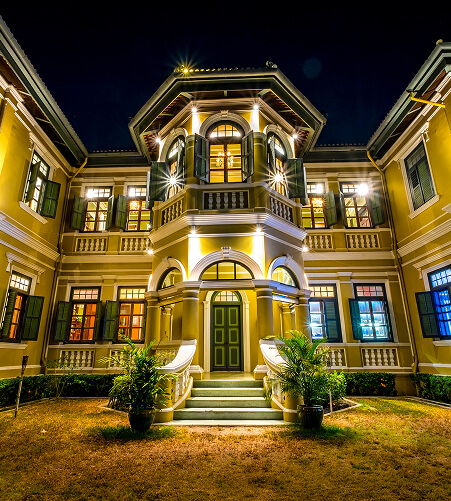 Romantic Couple Retreat